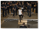 Jugendorchester erffnet das Konzert ...
